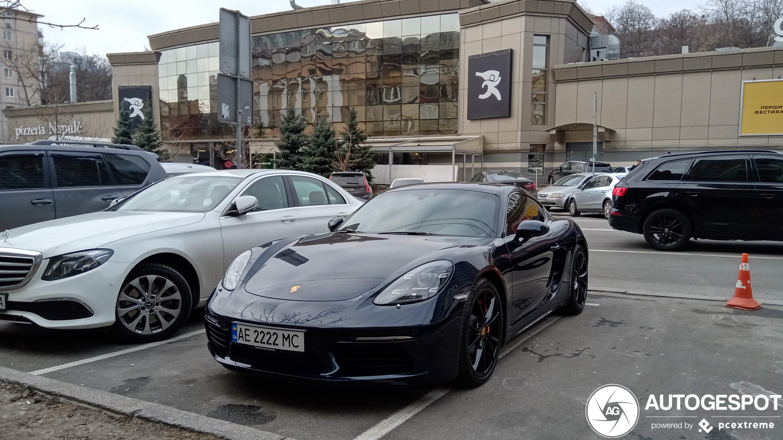 Porsche 718 Cayman S