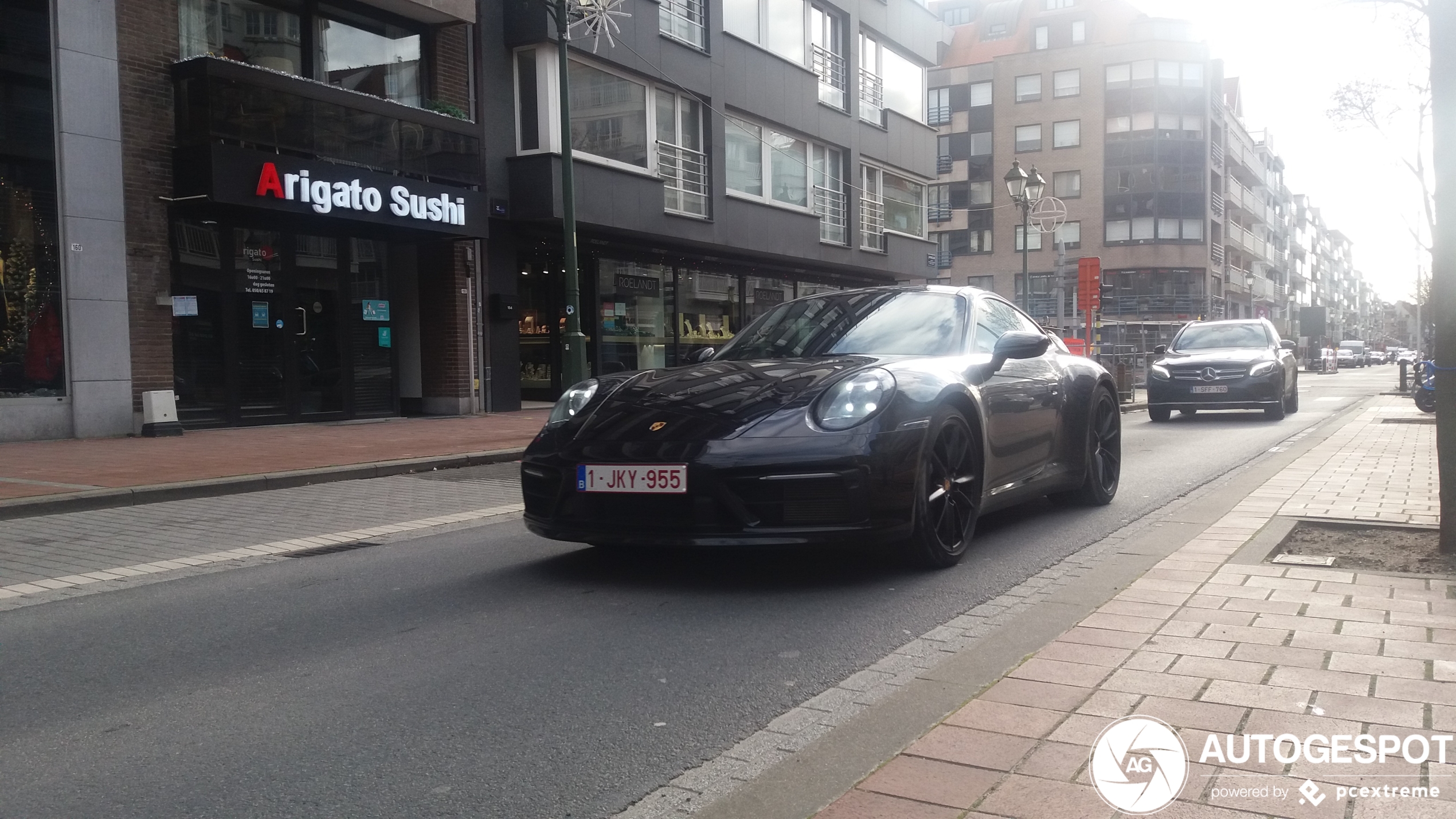 Porsche 992 Carrera 4S