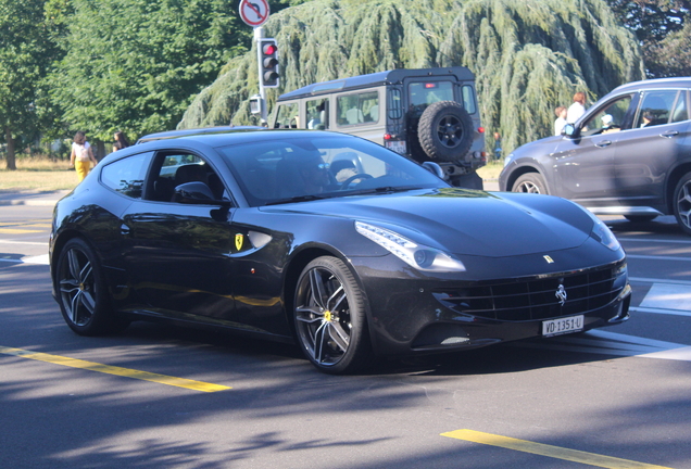 Ferrari FF