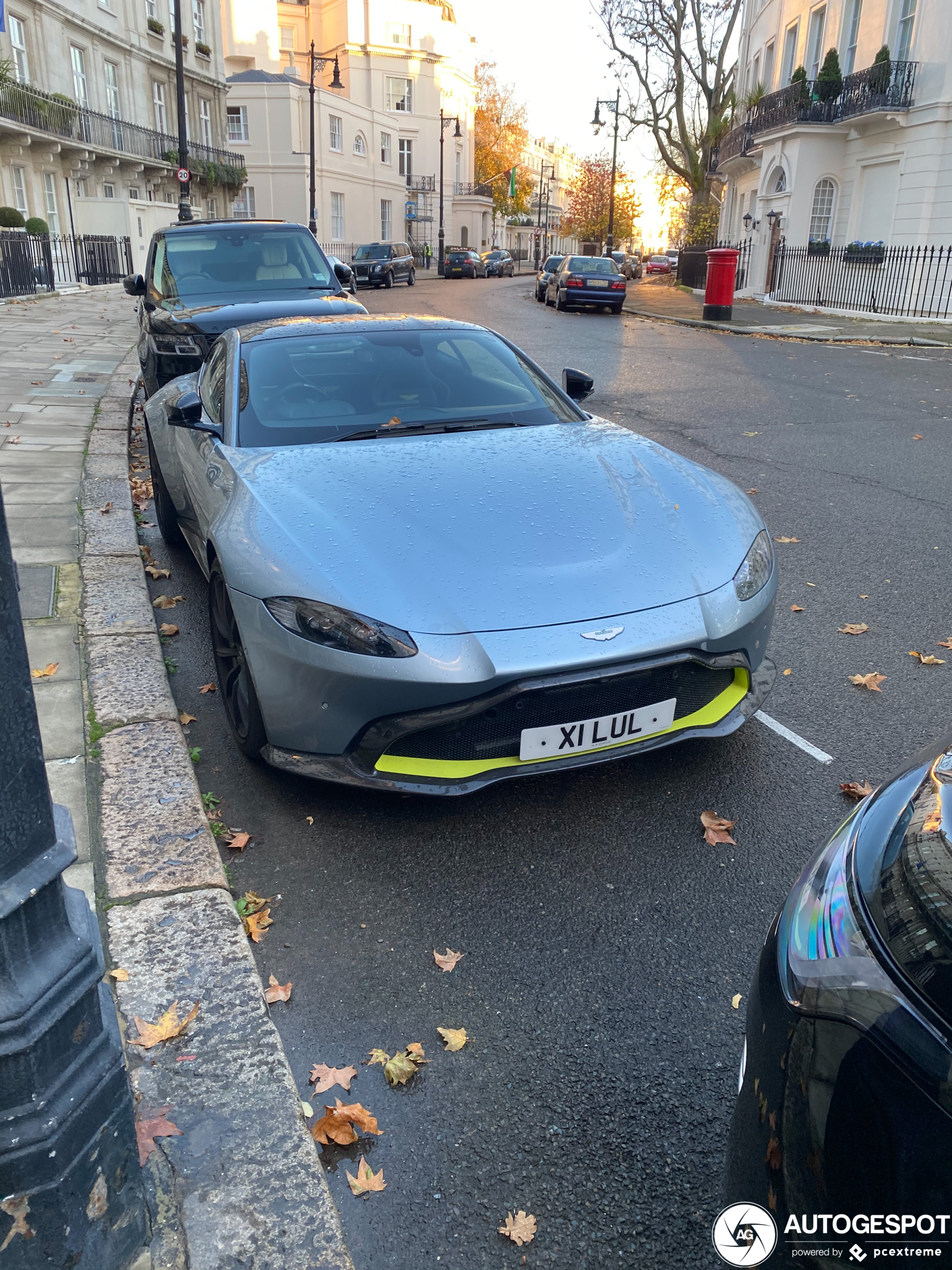 Aston Martin V8 Vantage 2018