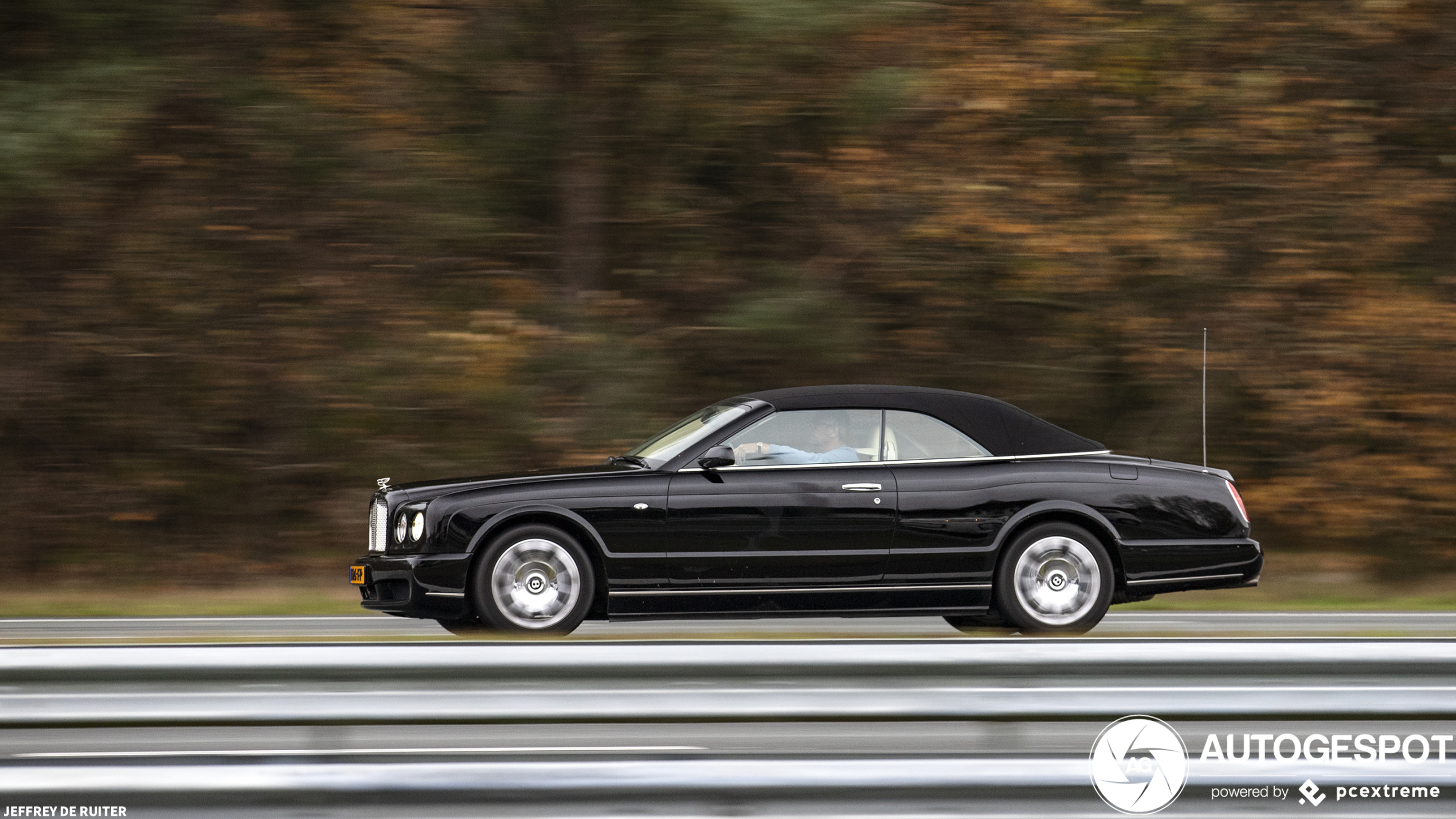 Bentley Azure 2006