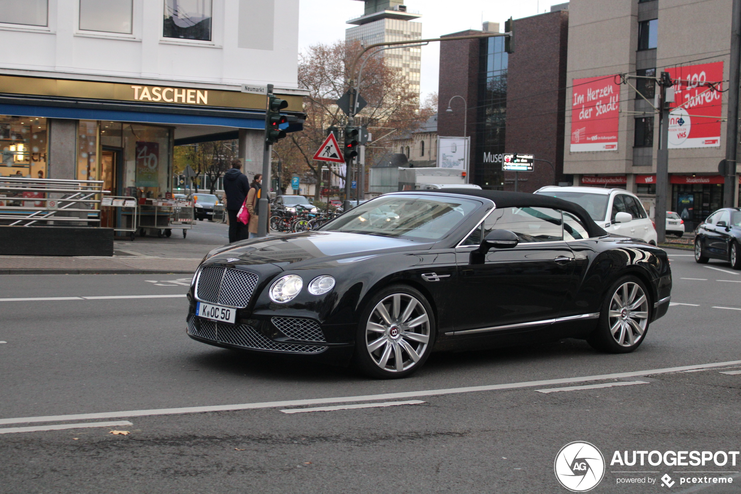 Bentley Continental GTC V8 2016