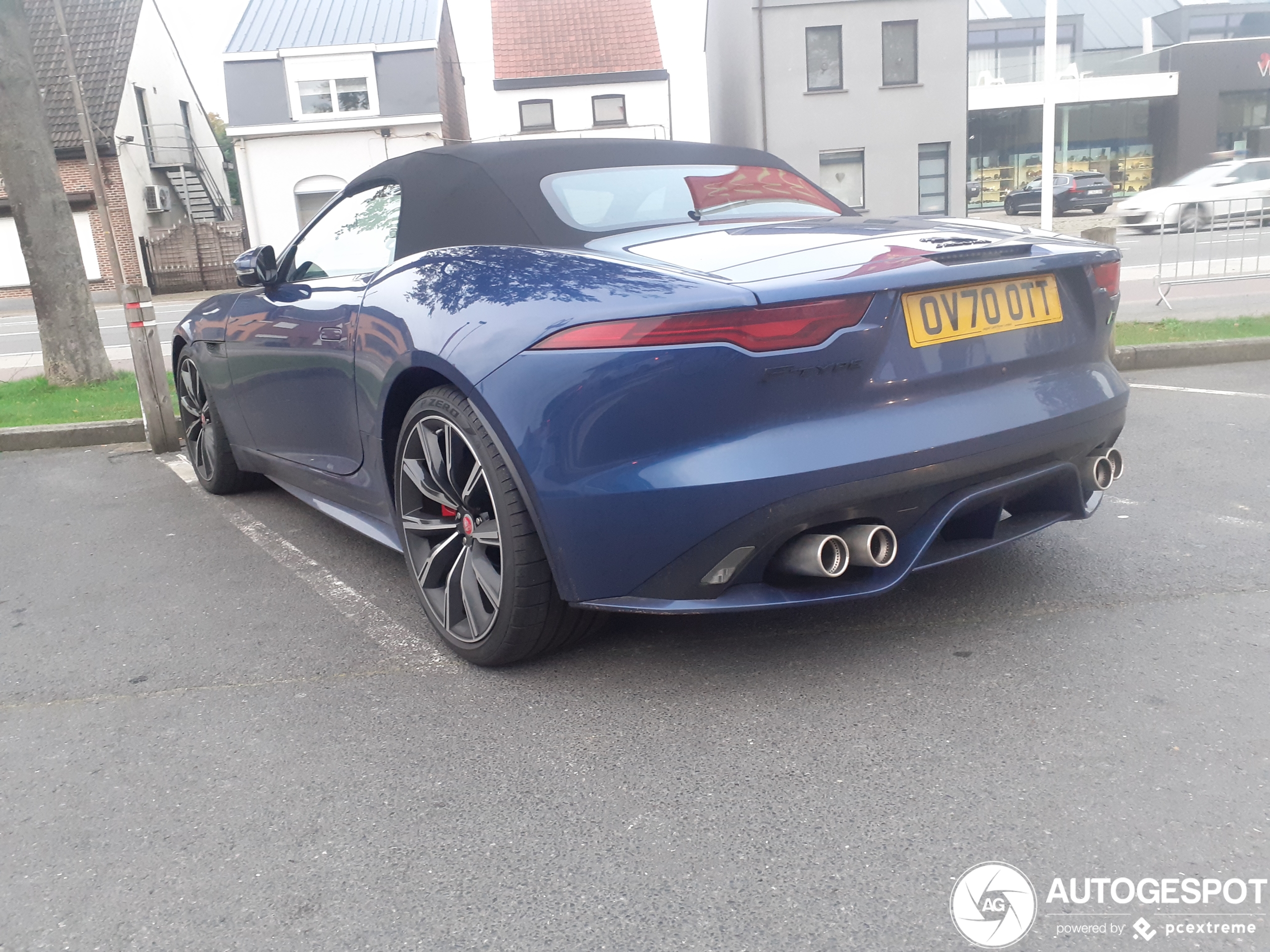 Jaguar F-TYPE R Convertible 2020