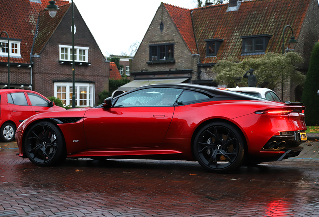 Aston Martin DBS Superleggera