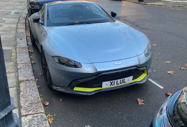 Aston Martin V8 Vantage 2018