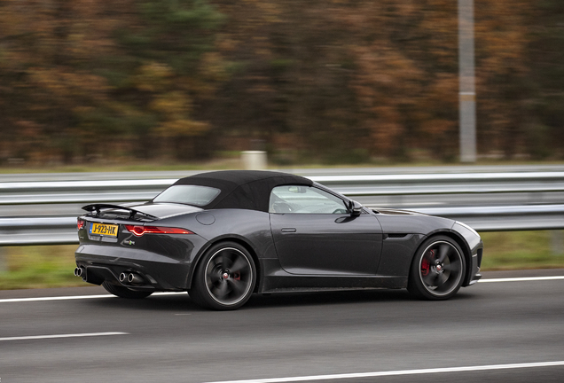 Jaguar F-TYPE R AWD Convertible