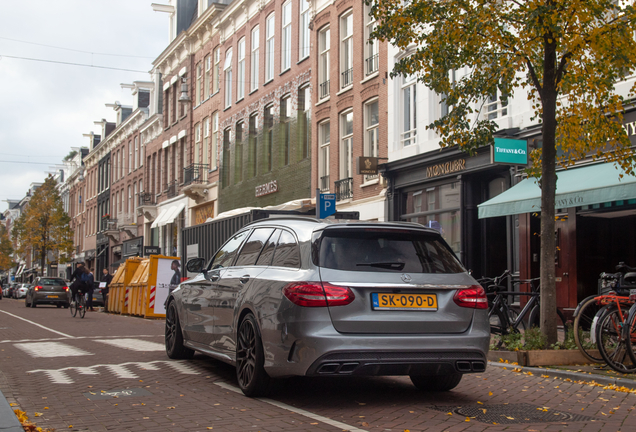 Mercedes-AMG C 63 S Estate S205