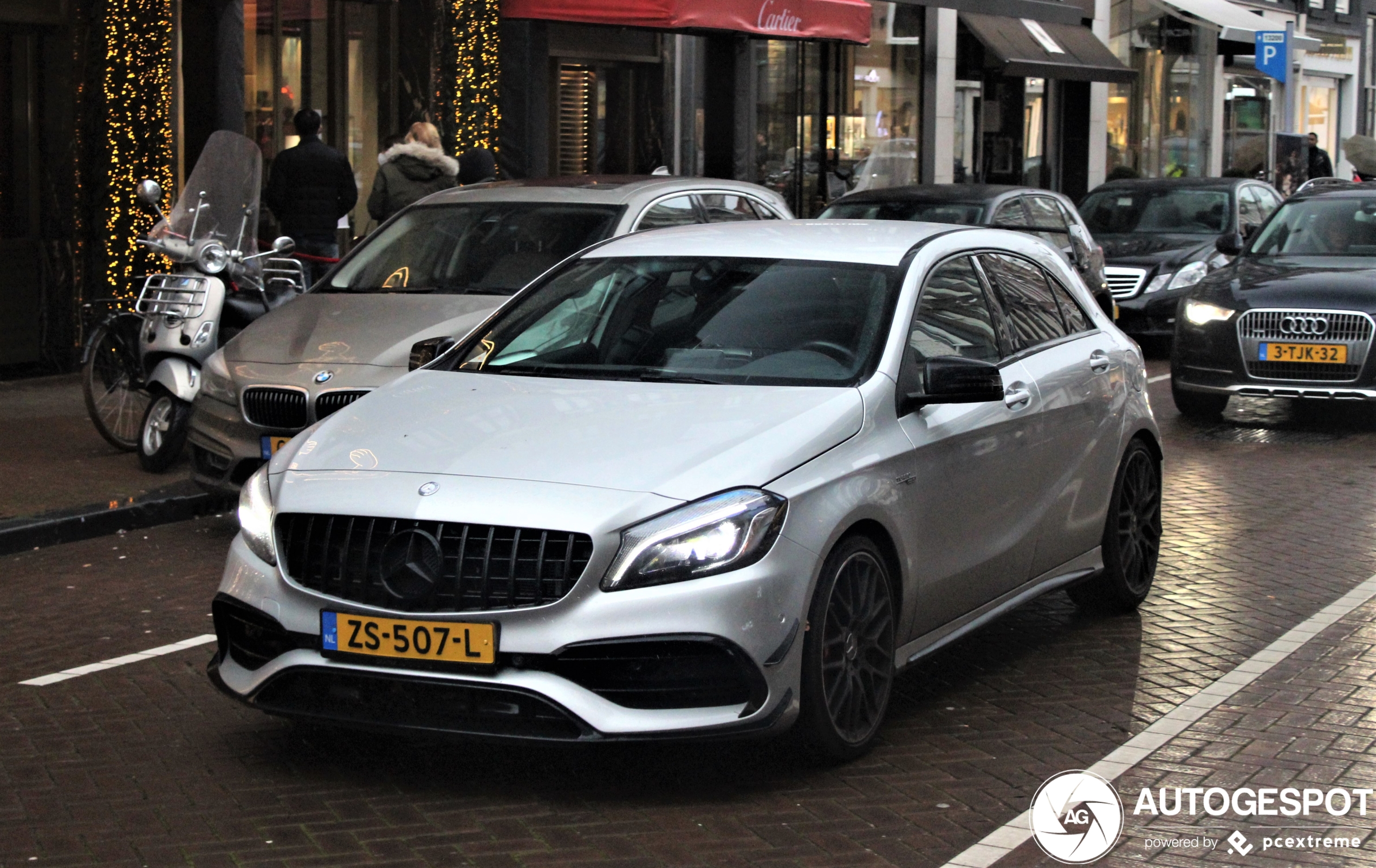 Mercedes-AMG A 45 W176 2015