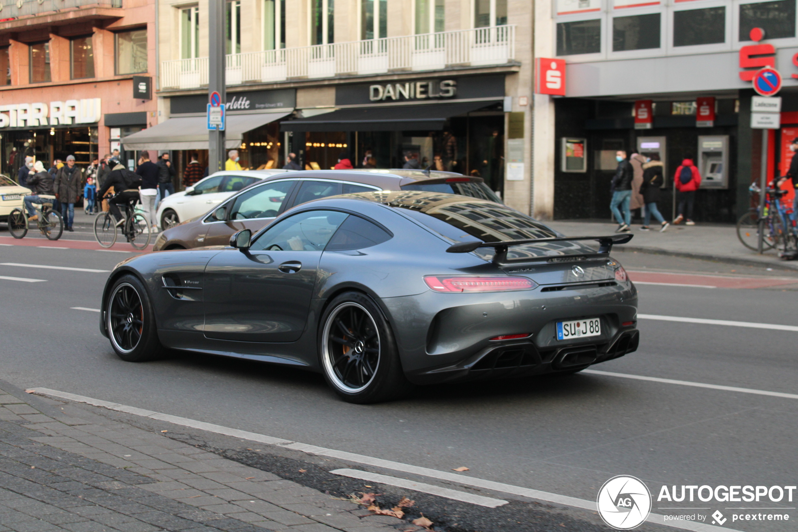 Mercedes-AMG GT R C190