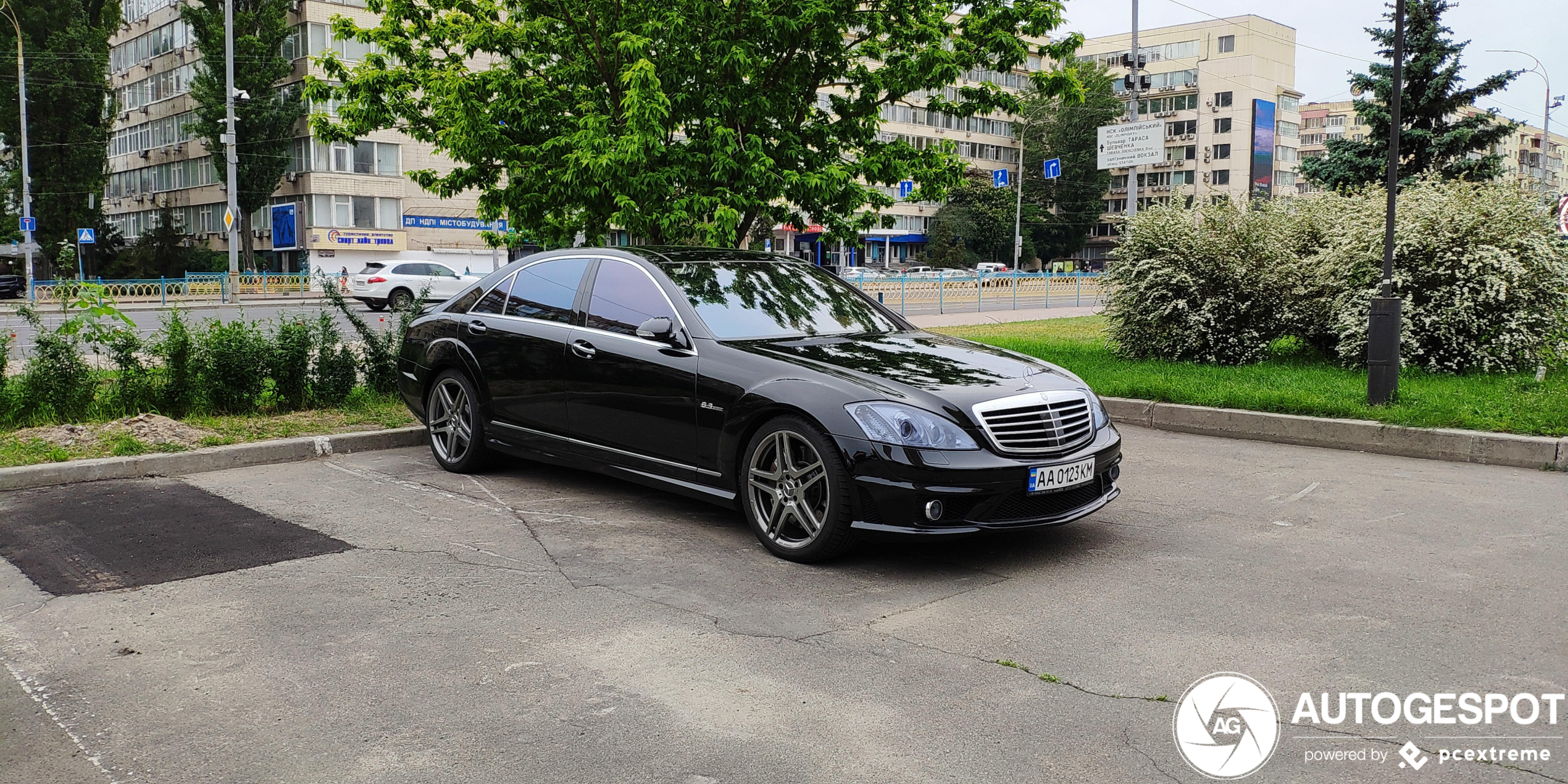 Mercedes-Benz S 63 AMG W221