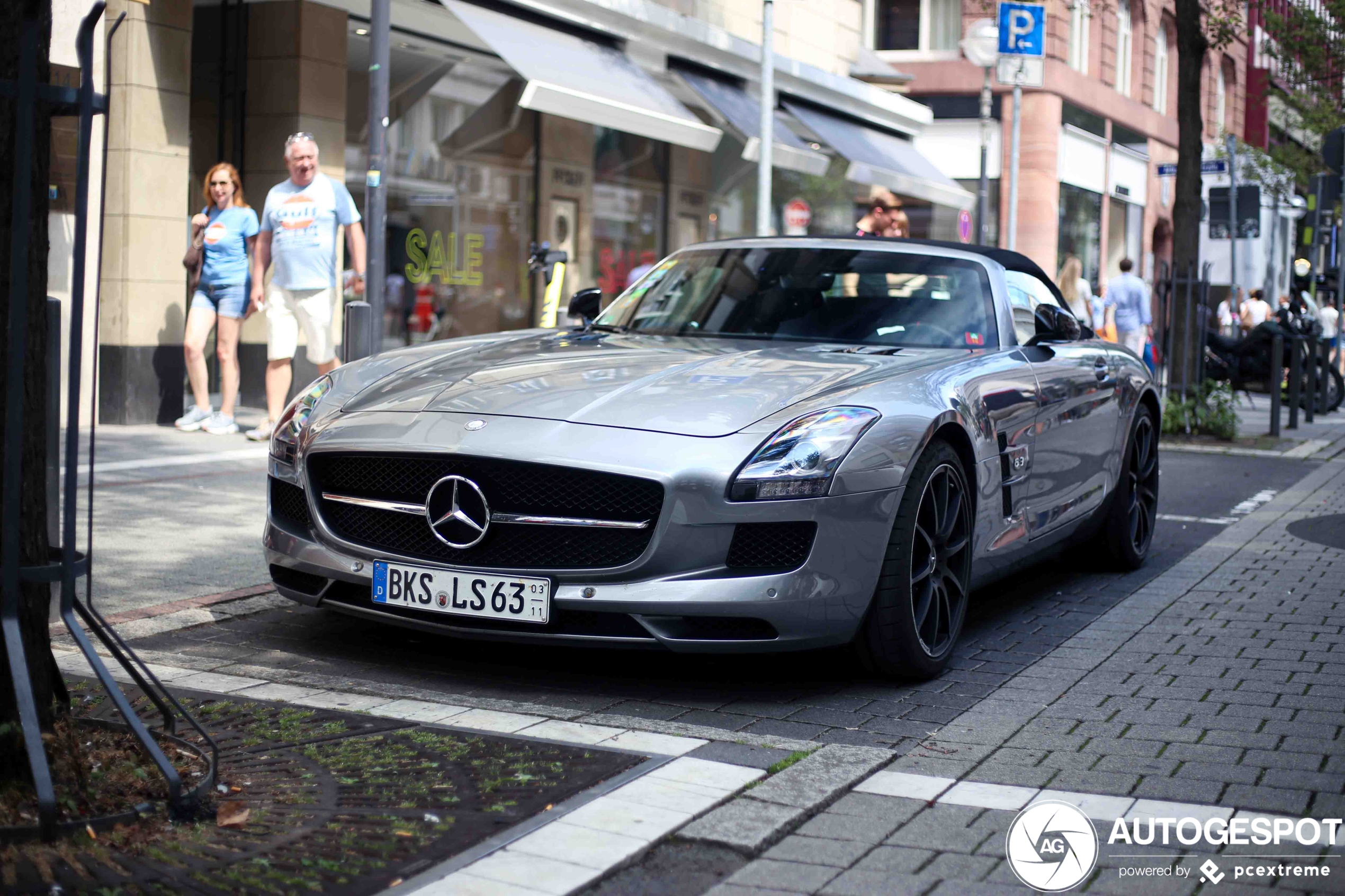 Mercedes-Benz SLS AMG GT Roadster