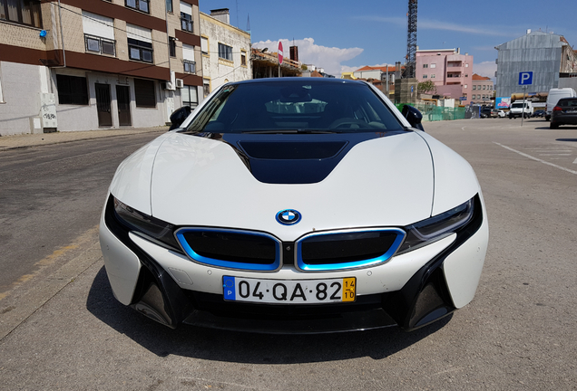 BMW i8