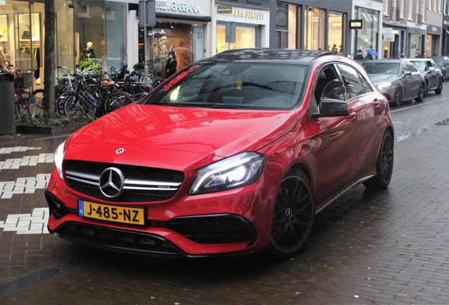 Mercedes-AMG A 45 W176 2015