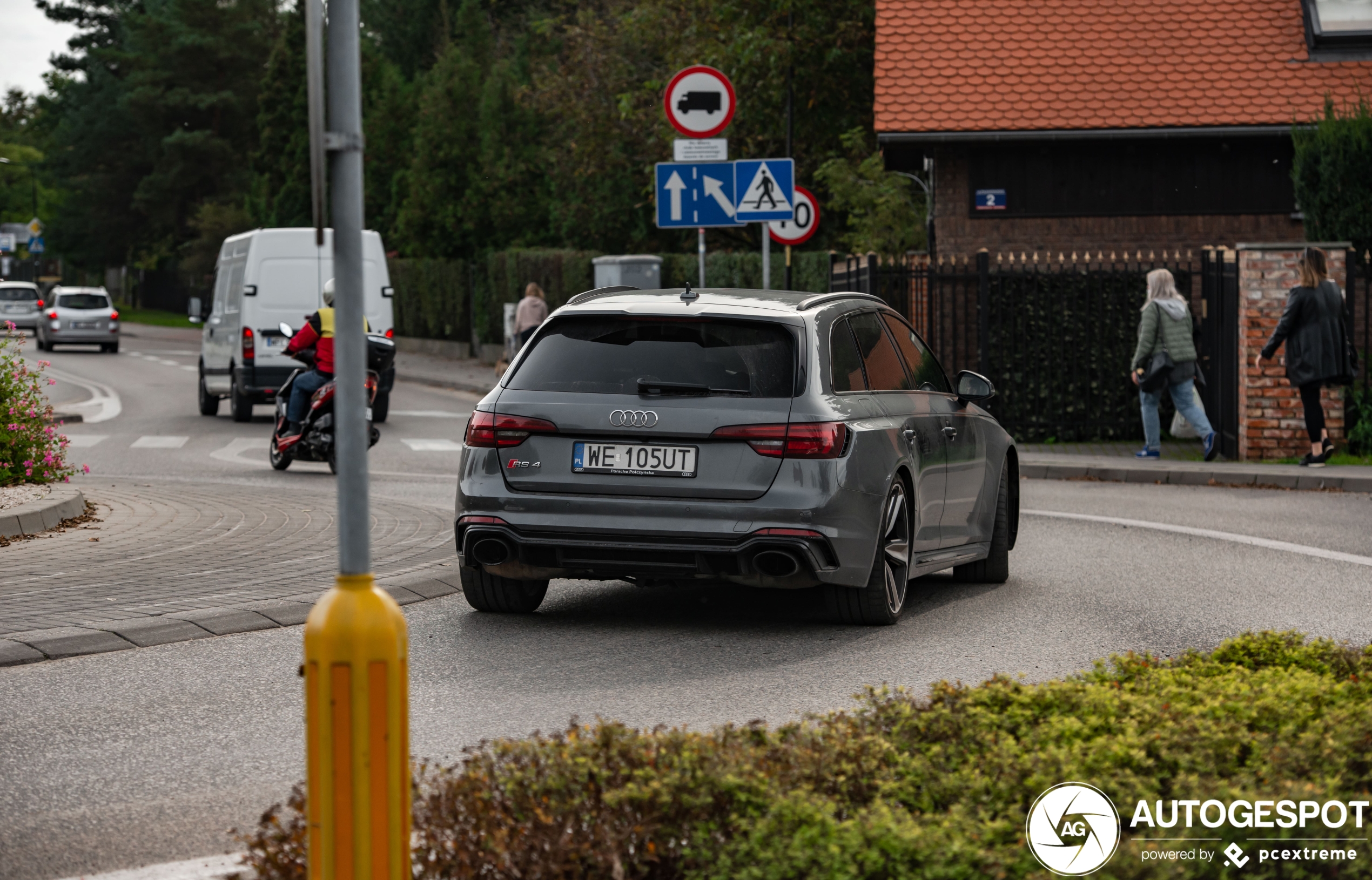 Audi RS4 Avant B9