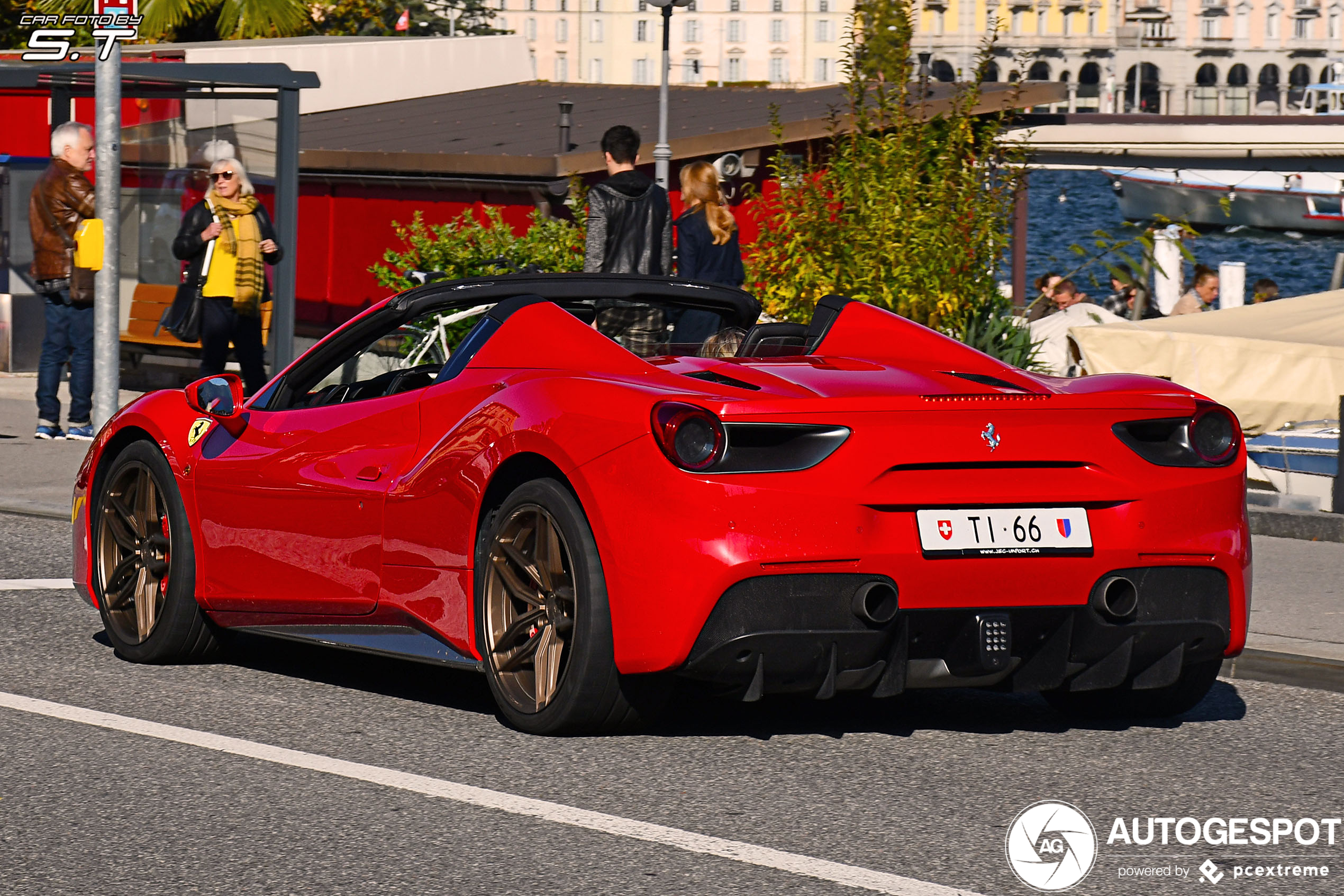 Ferrari 488 Spider