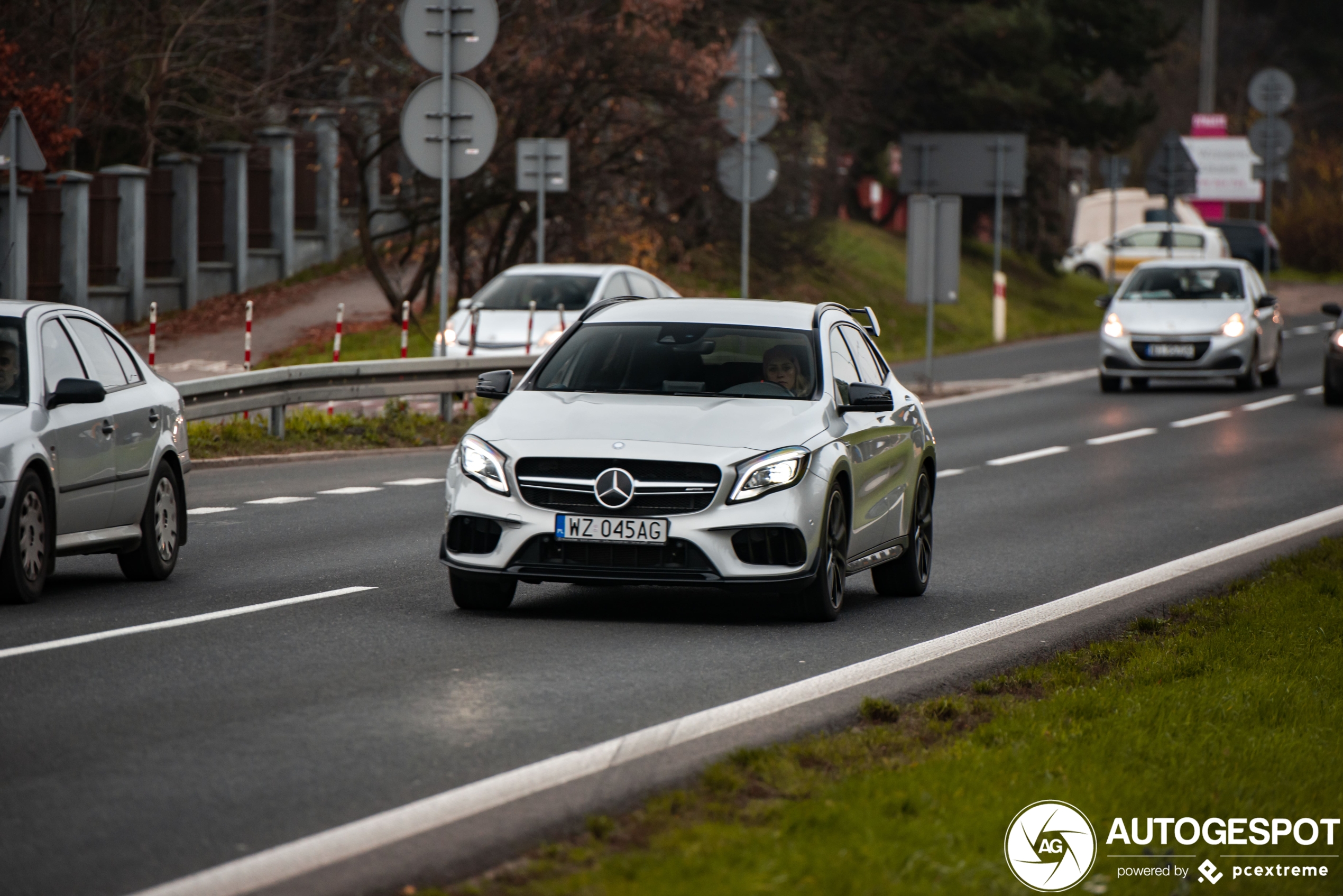 Mercedes-AMG GLA 45 X156 2017