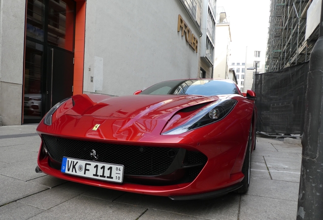 Ferrari 812 Superfast