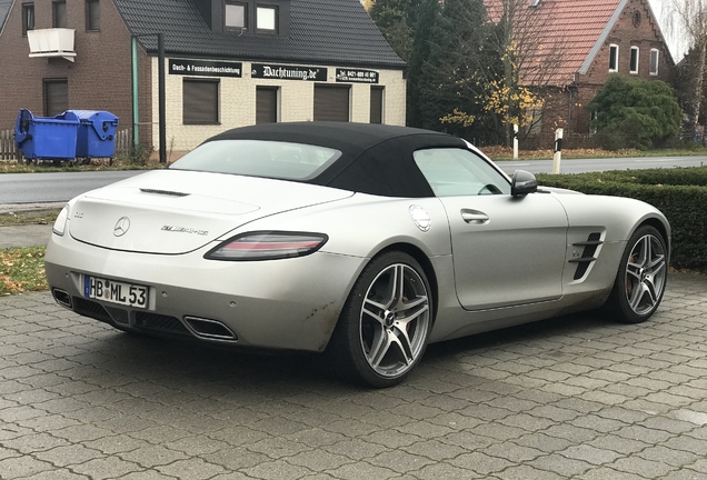 Mercedes-Benz SLS AMG GT Roadster