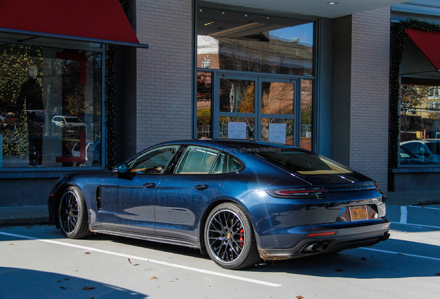 Porsche 971 Panamera GTS MkI