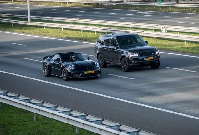 Porsche 992 Carrera 4S Cabriolet