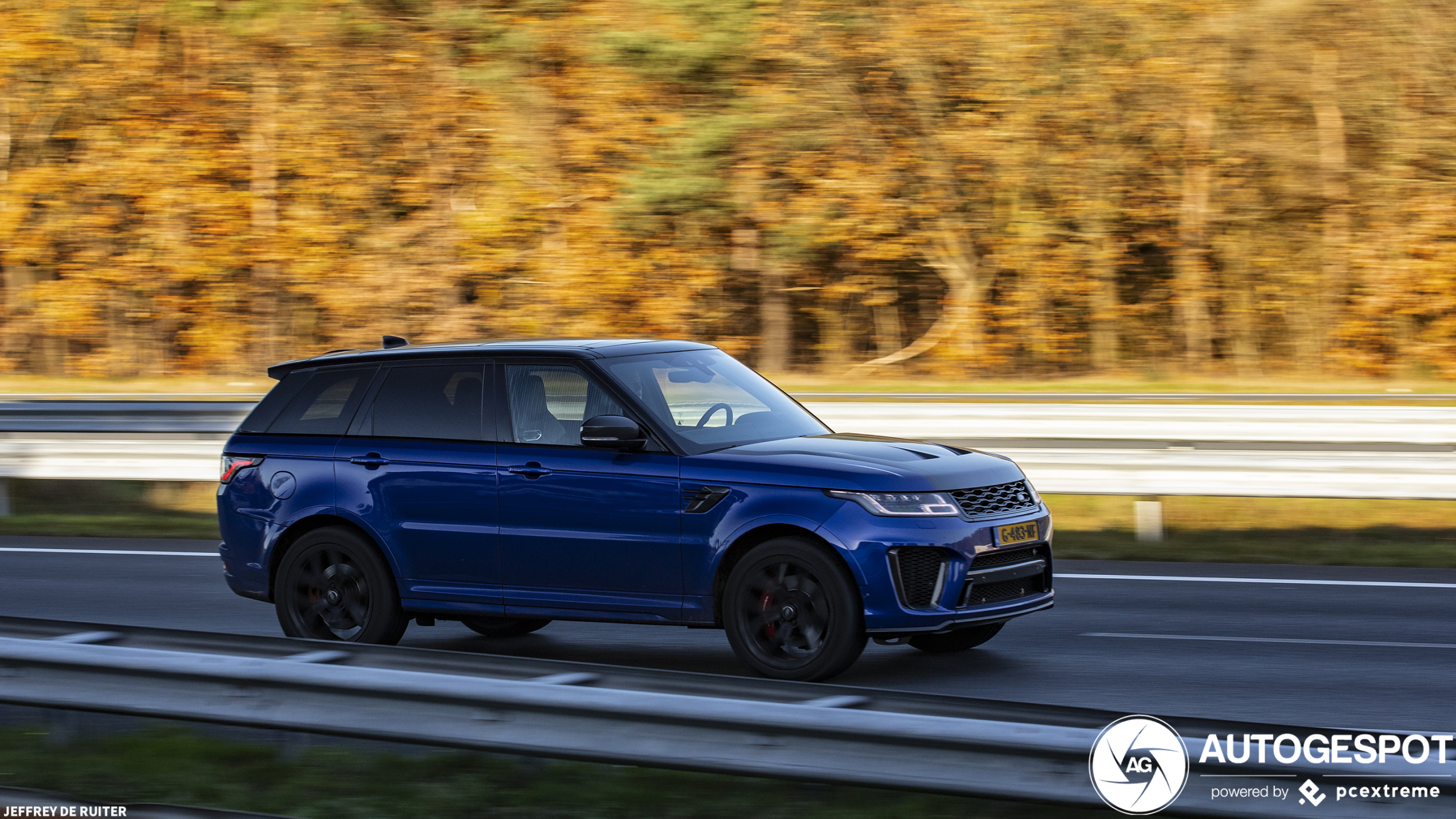 Land Rover Range Rover Sport SVR 2018 Carbon Edition