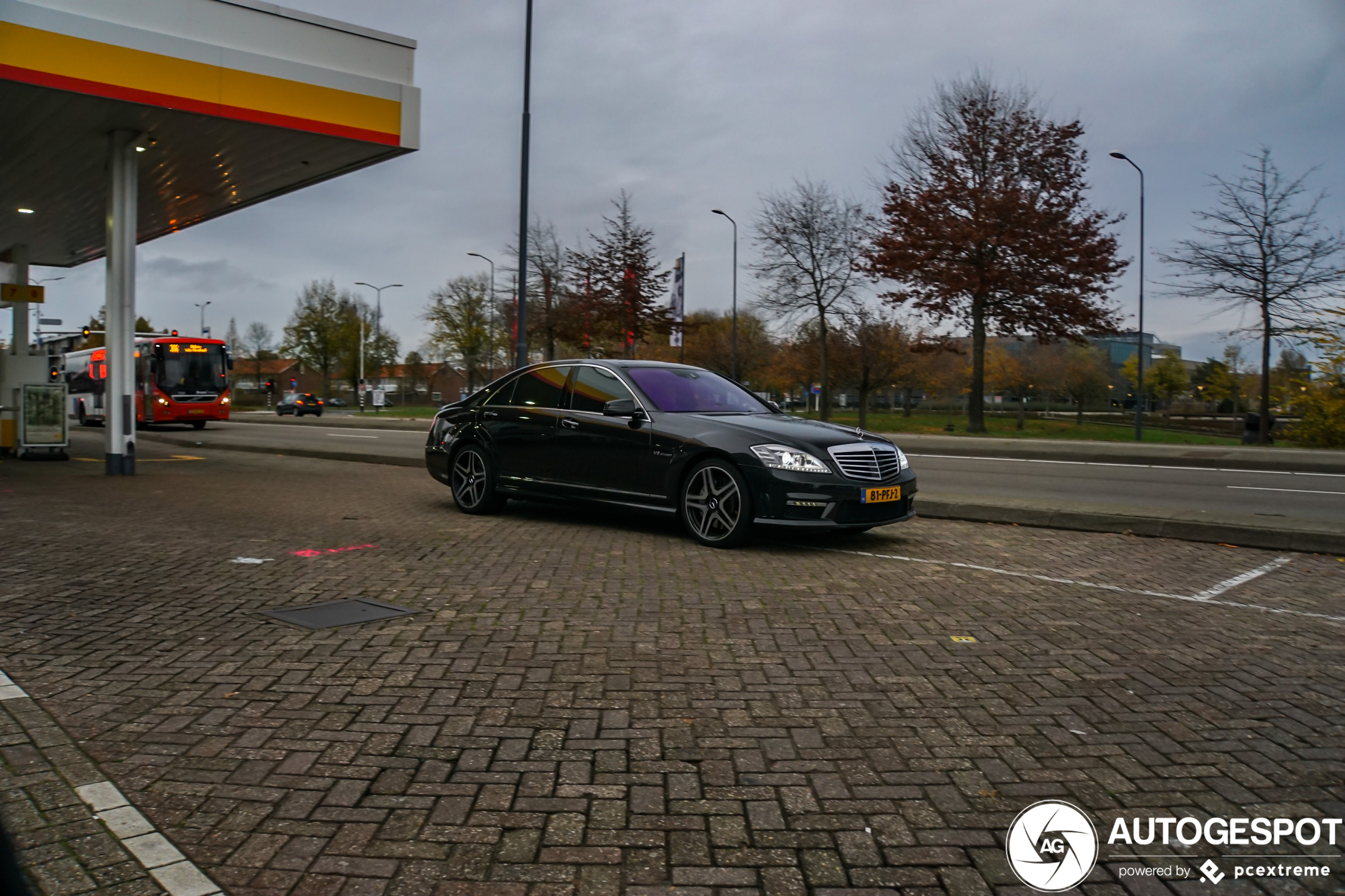 Mercedes-Benz S 63 AMG W221 2011