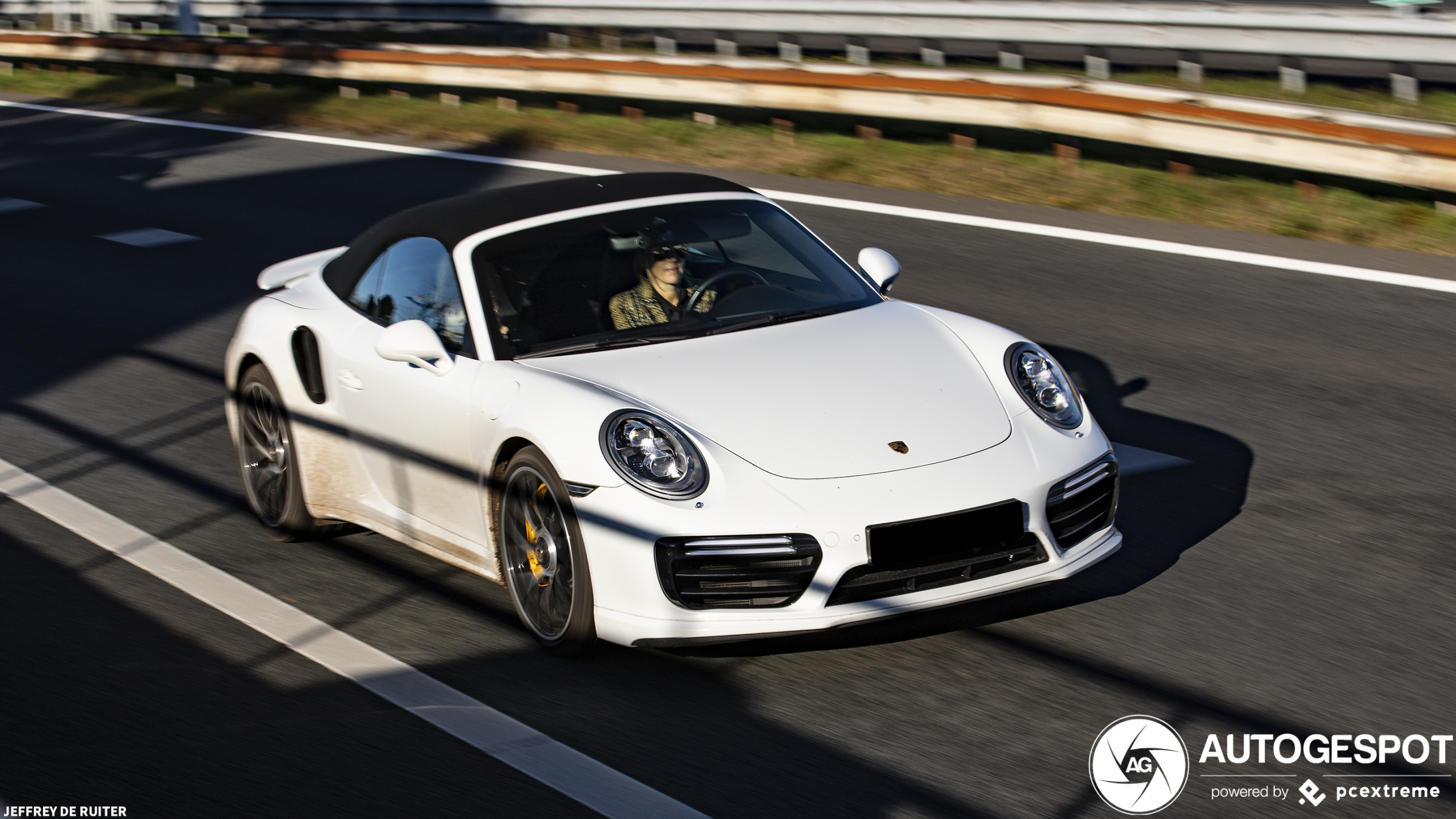 Porsche 991 Turbo S Cabriolet MkII