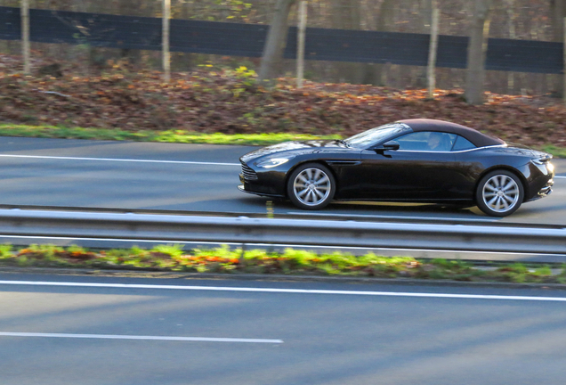 Aston Martin DB11 V8 Volante