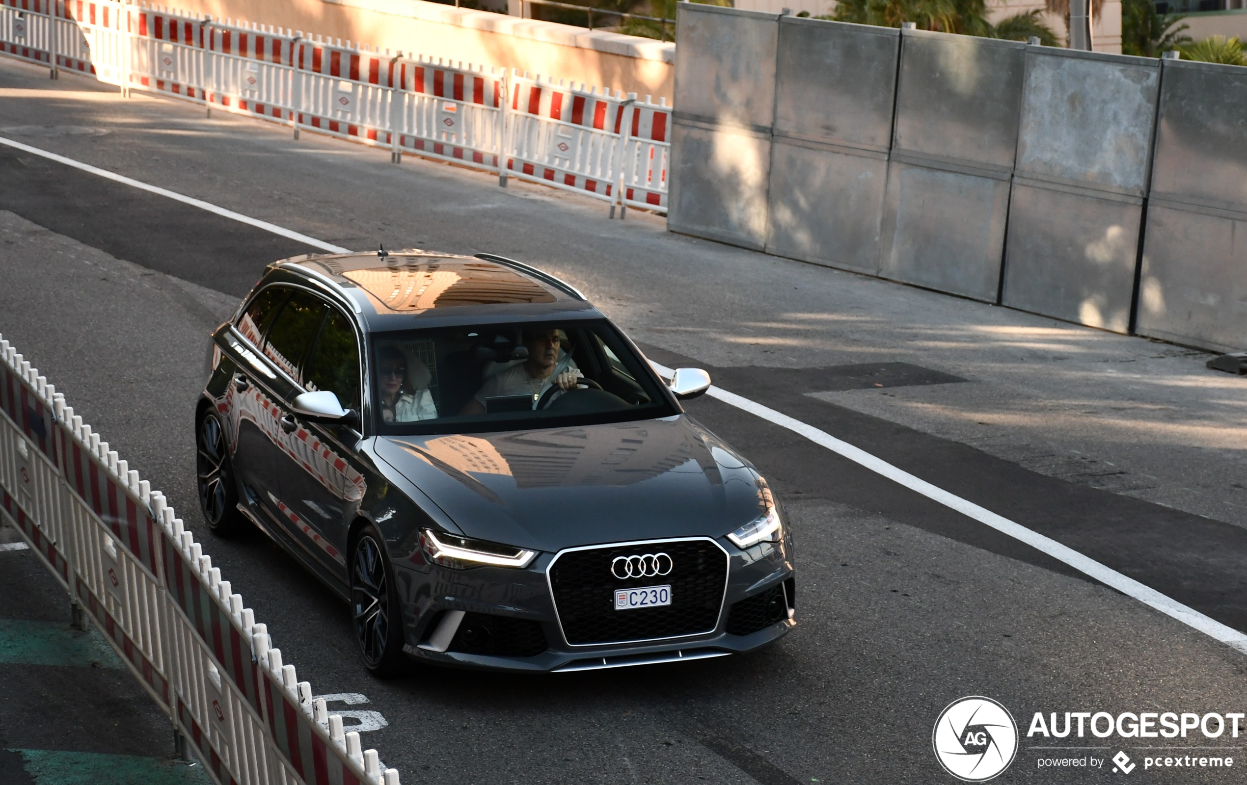 Audi RS6 Avant C7 2015