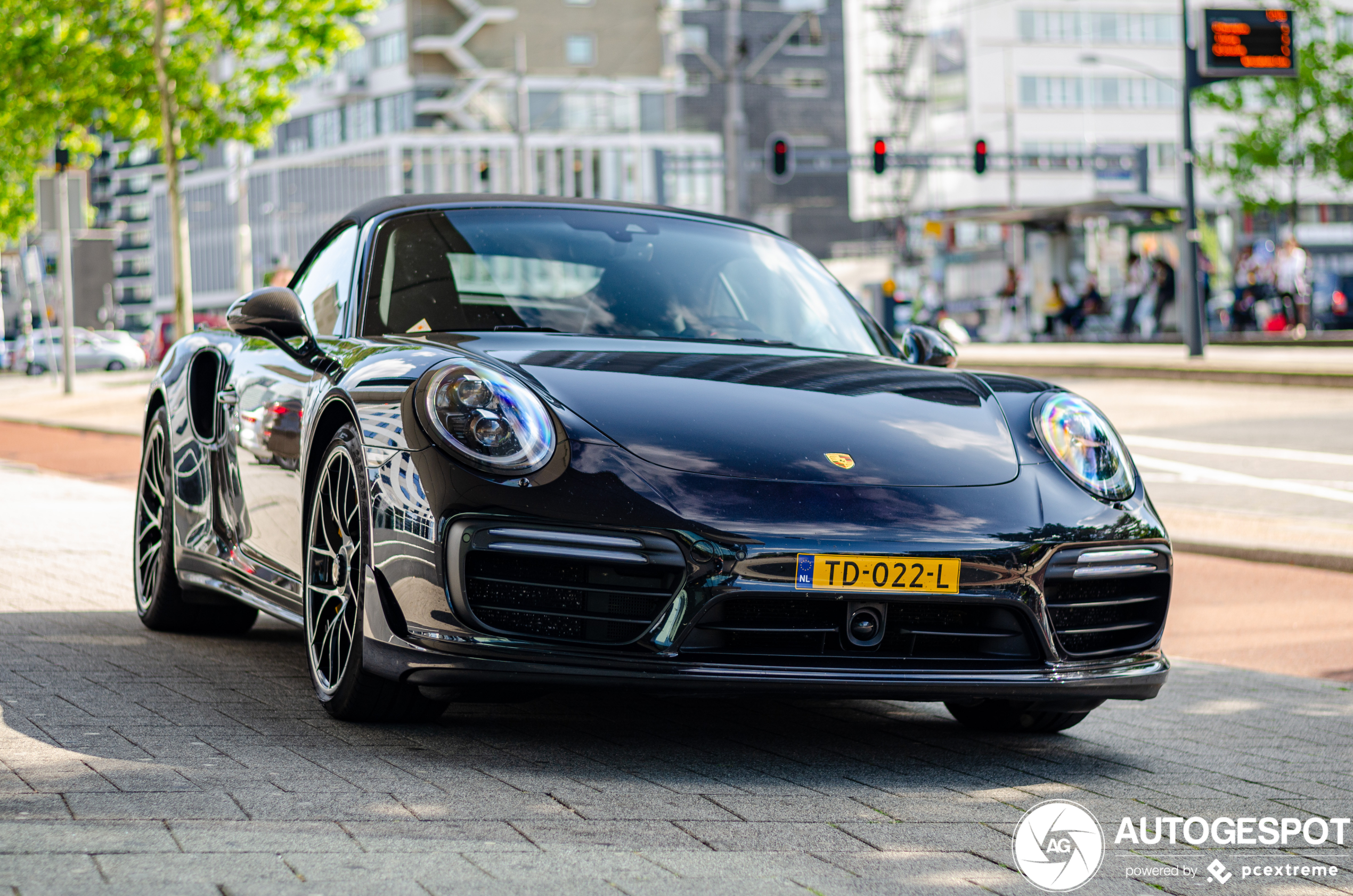 Porsche 991 Turbo S Cabriolet MkII