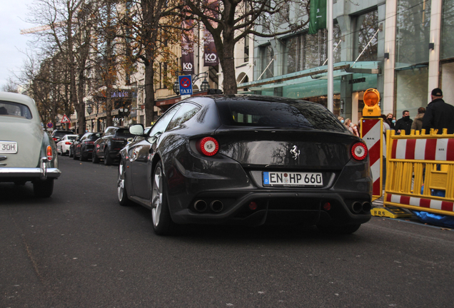 Ferrari FF