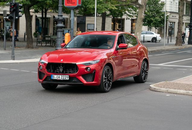 Maserati Levante Trofeo Launch Edition