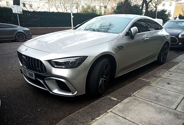 Mercedes-AMG GT 63 X290