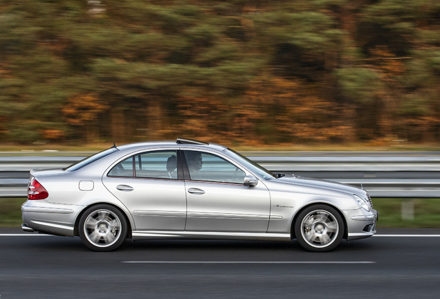 Mercedes-Benz E 55 AMG