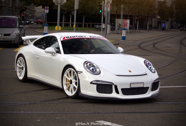 Porsche Manthey Racing 991 GT3 MR