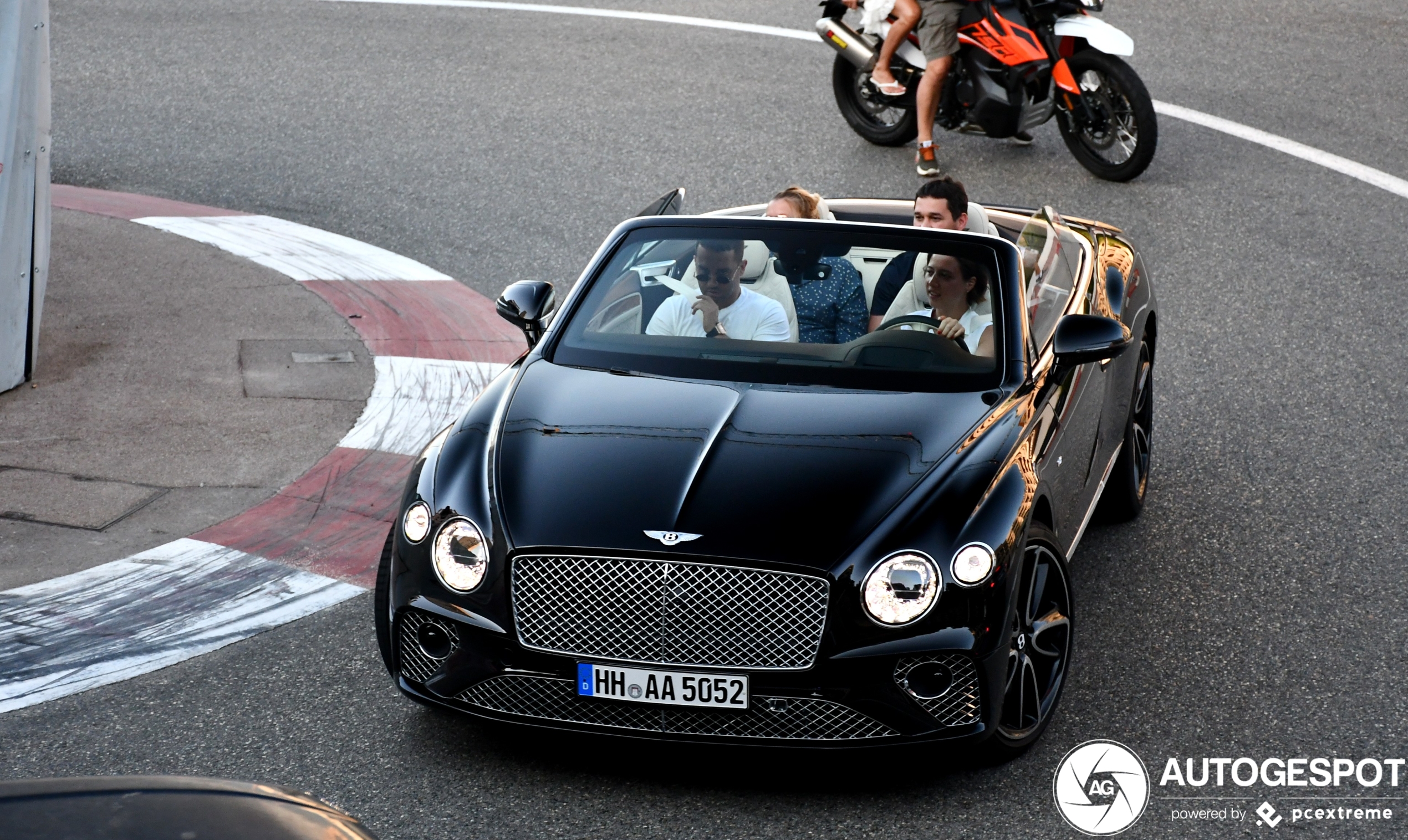 Bentley Continental GTC V8 2020