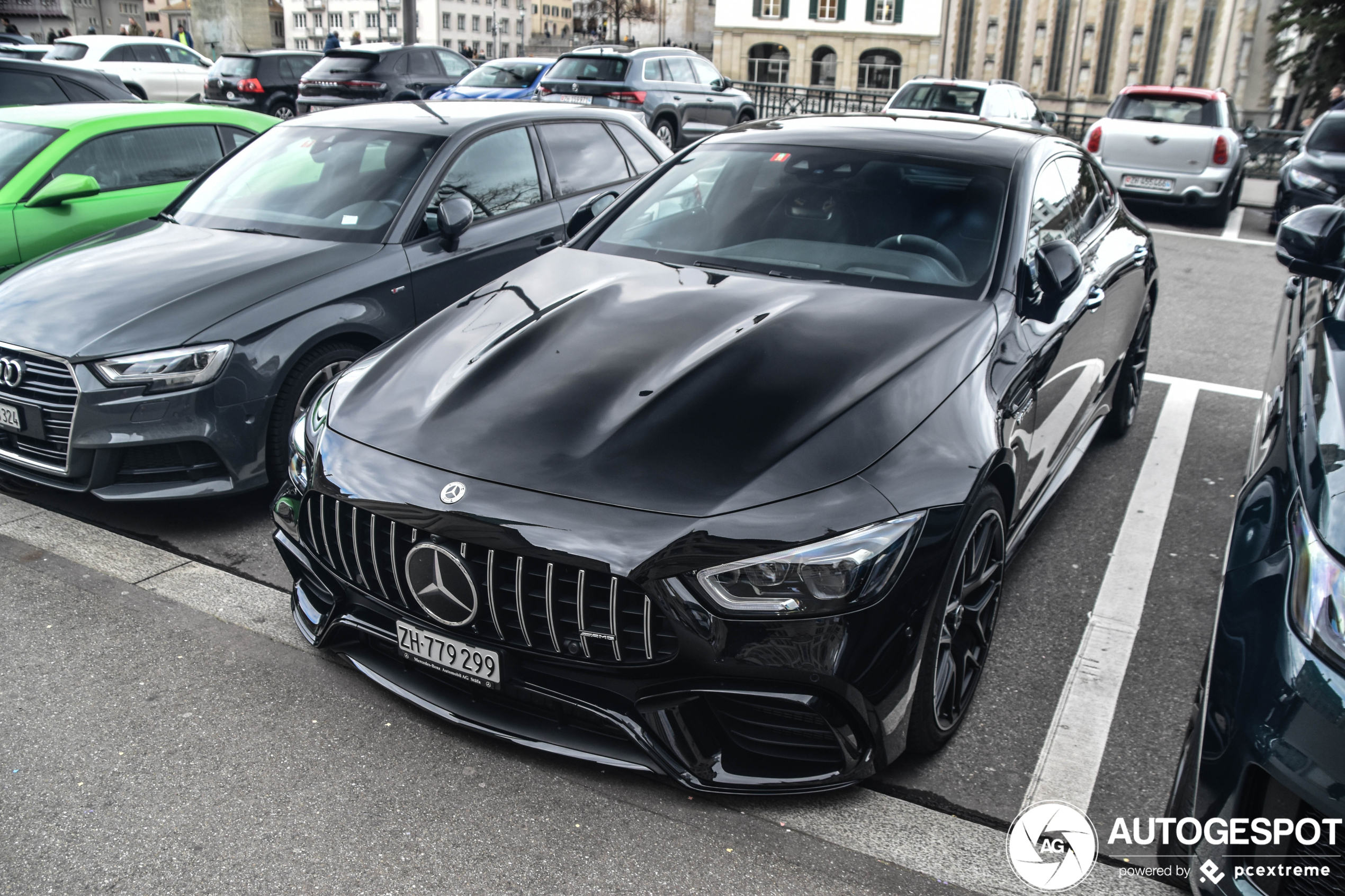 Mercedes-AMG GT 63 S X290