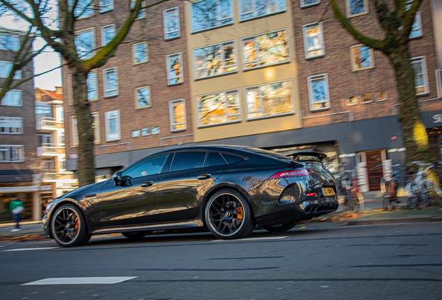 Mercedes-AMG GT 63 S X290