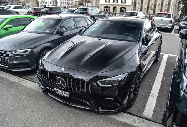 Mercedes-AMG GT 63 S X290