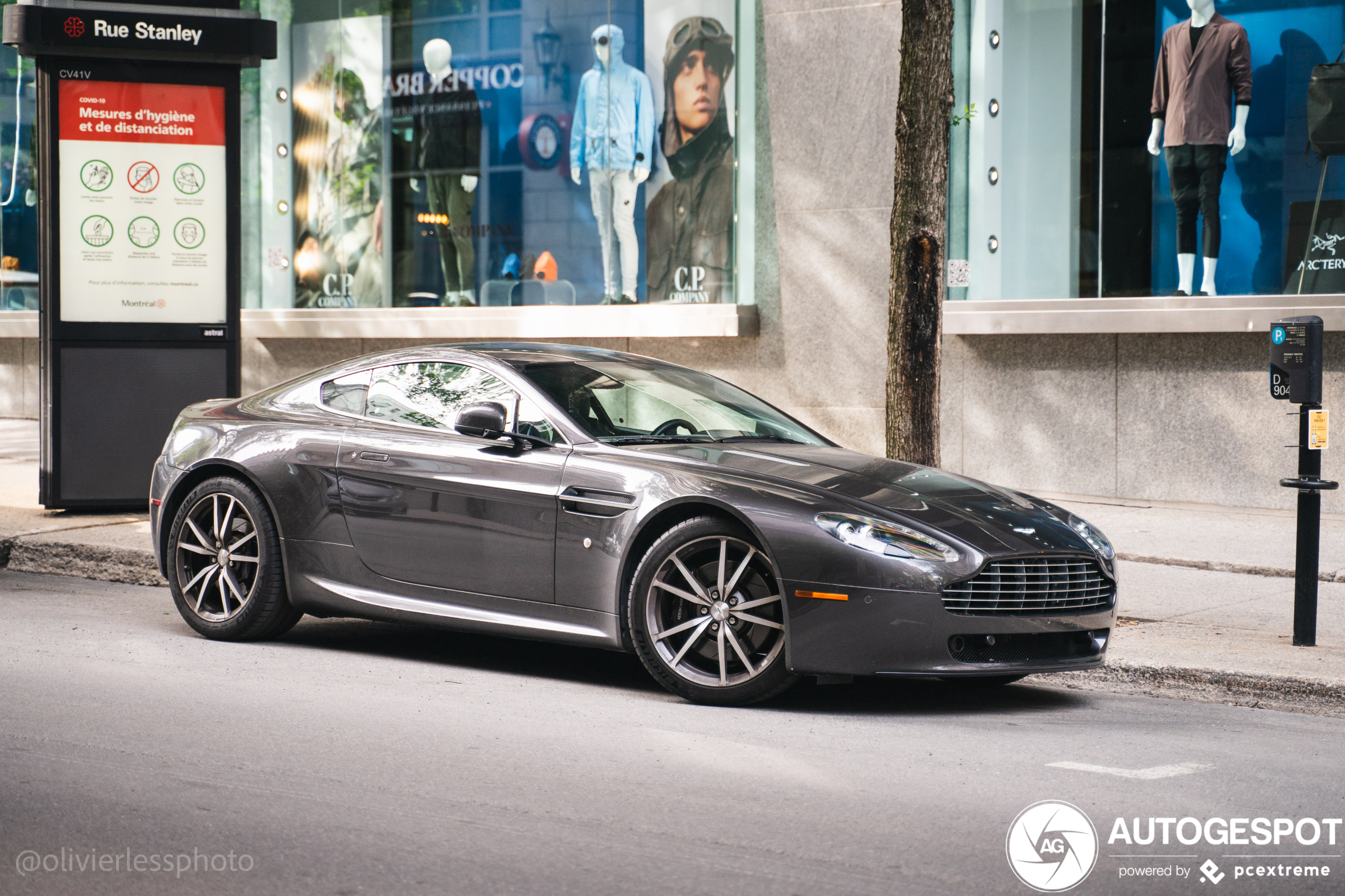 Aston Martin V8 Vantage