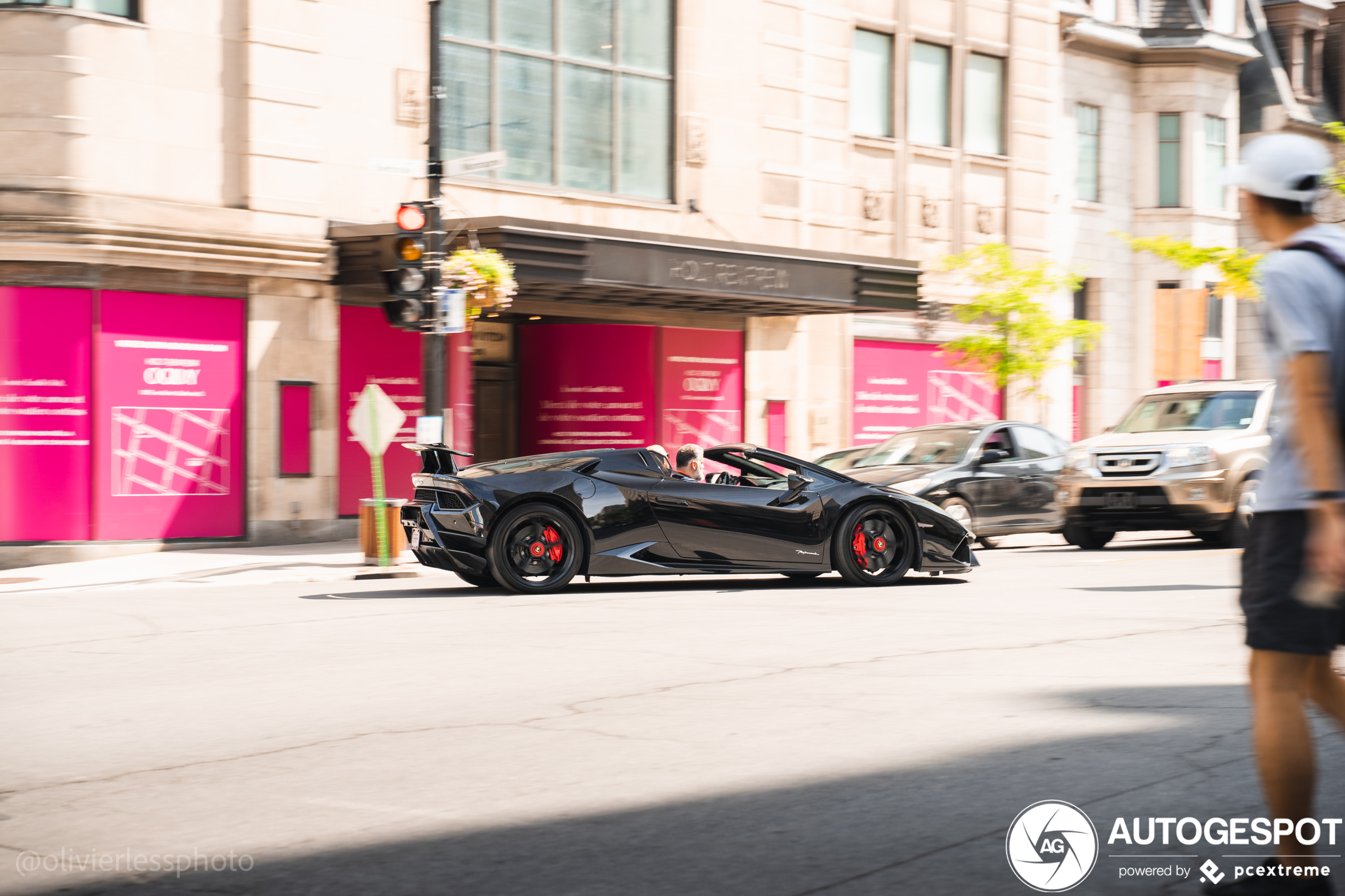 Lamborghini Huracán LP640-4 Performante Spyder