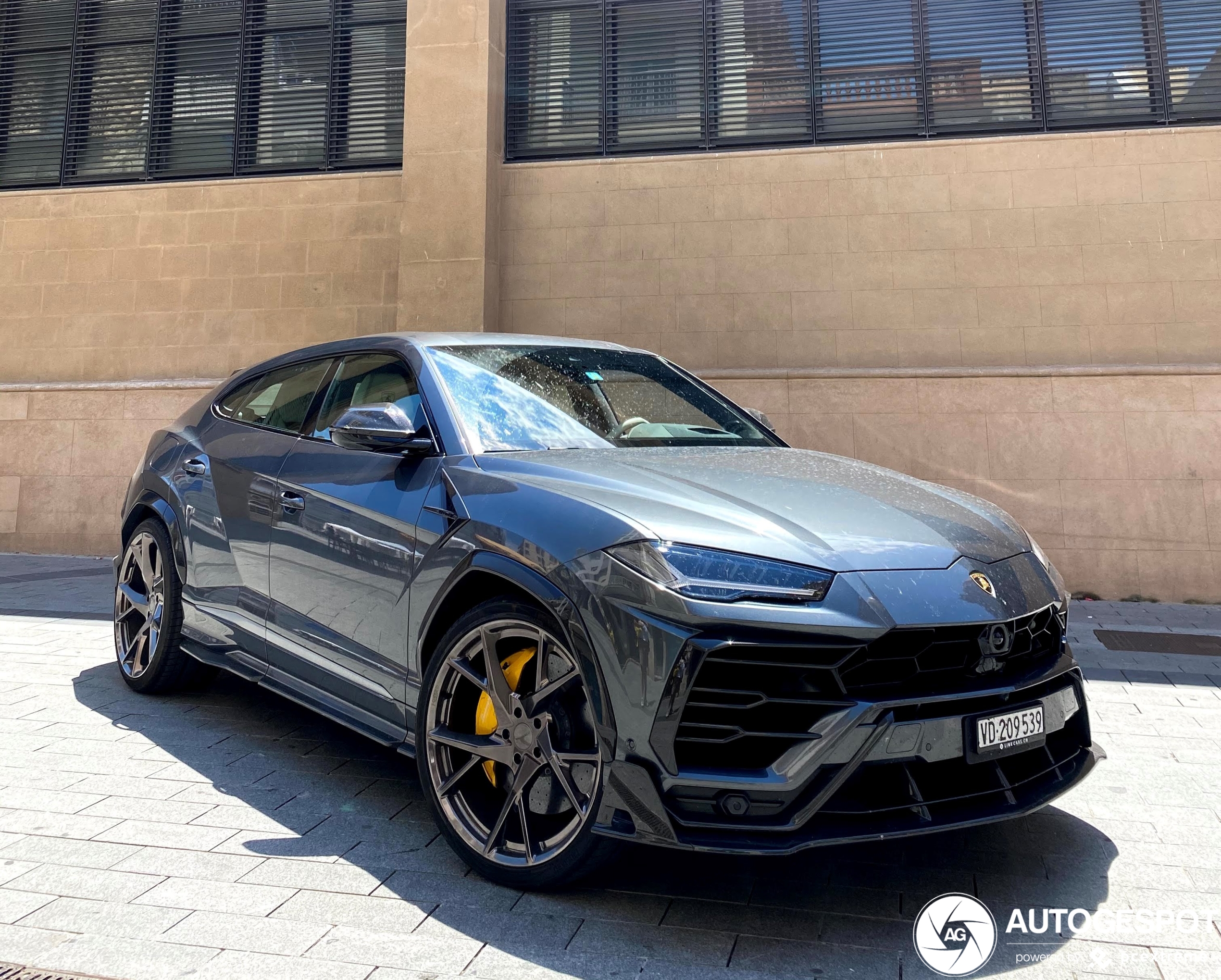 Lamborghini Urus Mansory