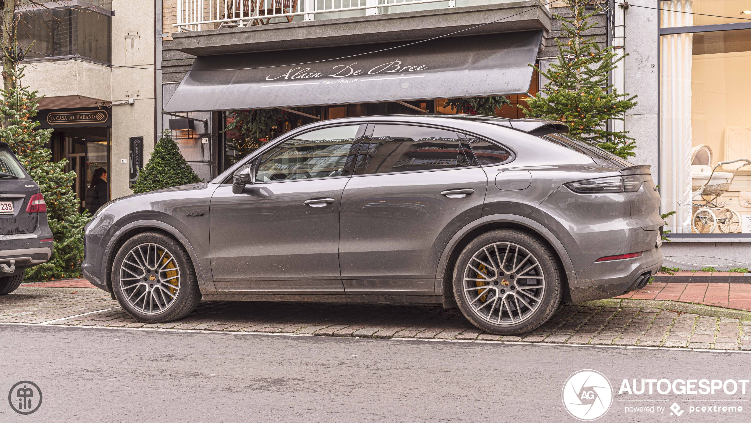 Porsche Cayenne Coupé Turbo S E-Hybrid