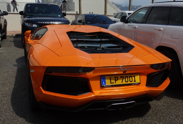 Lamborghini Aventador LP700-4