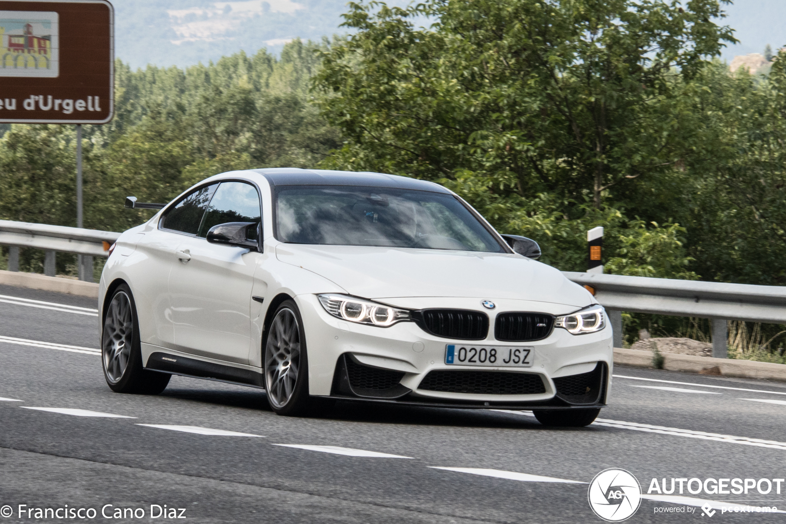 BMW M4 F82 CS