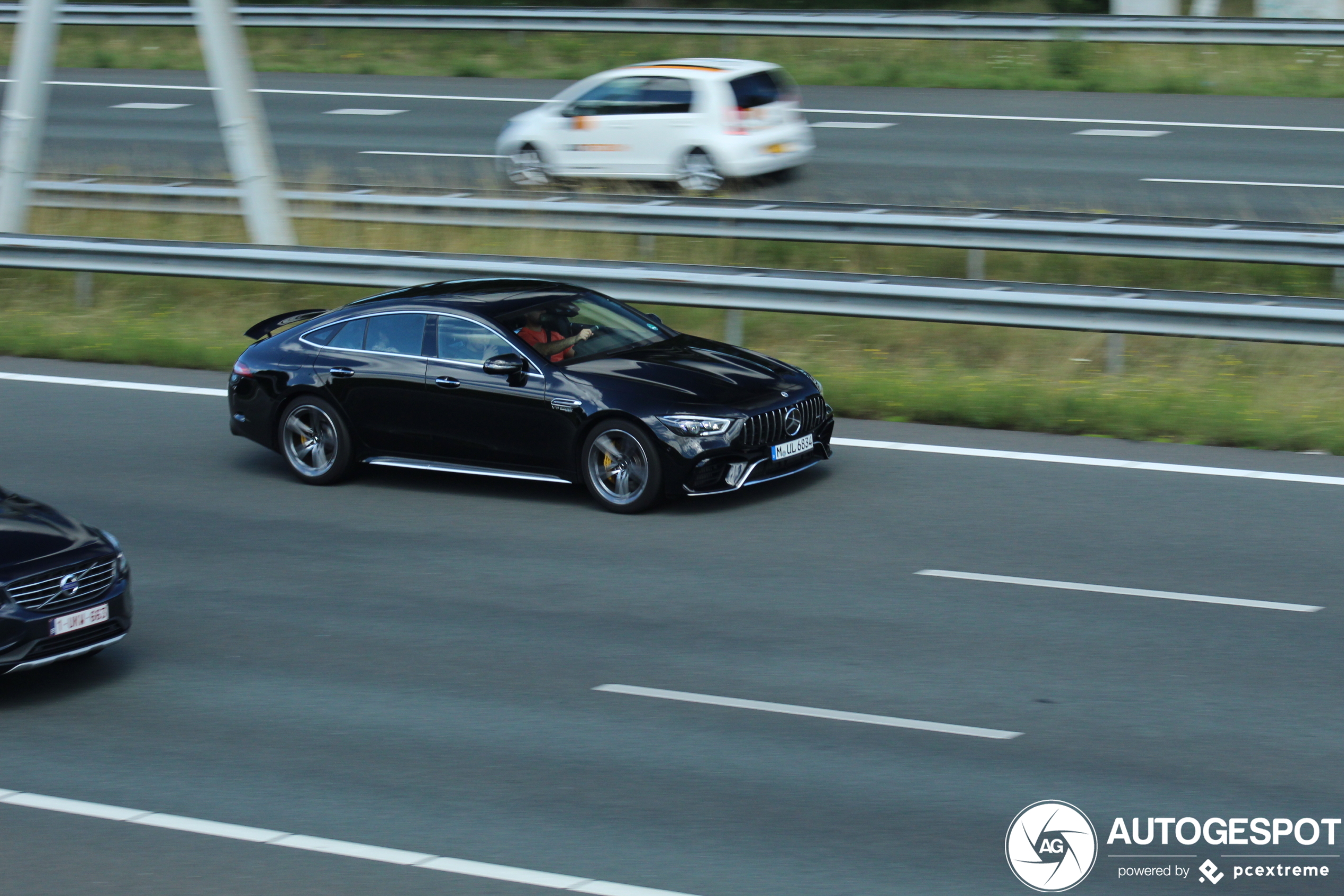 Mercedes-AMG GT 63 S X290