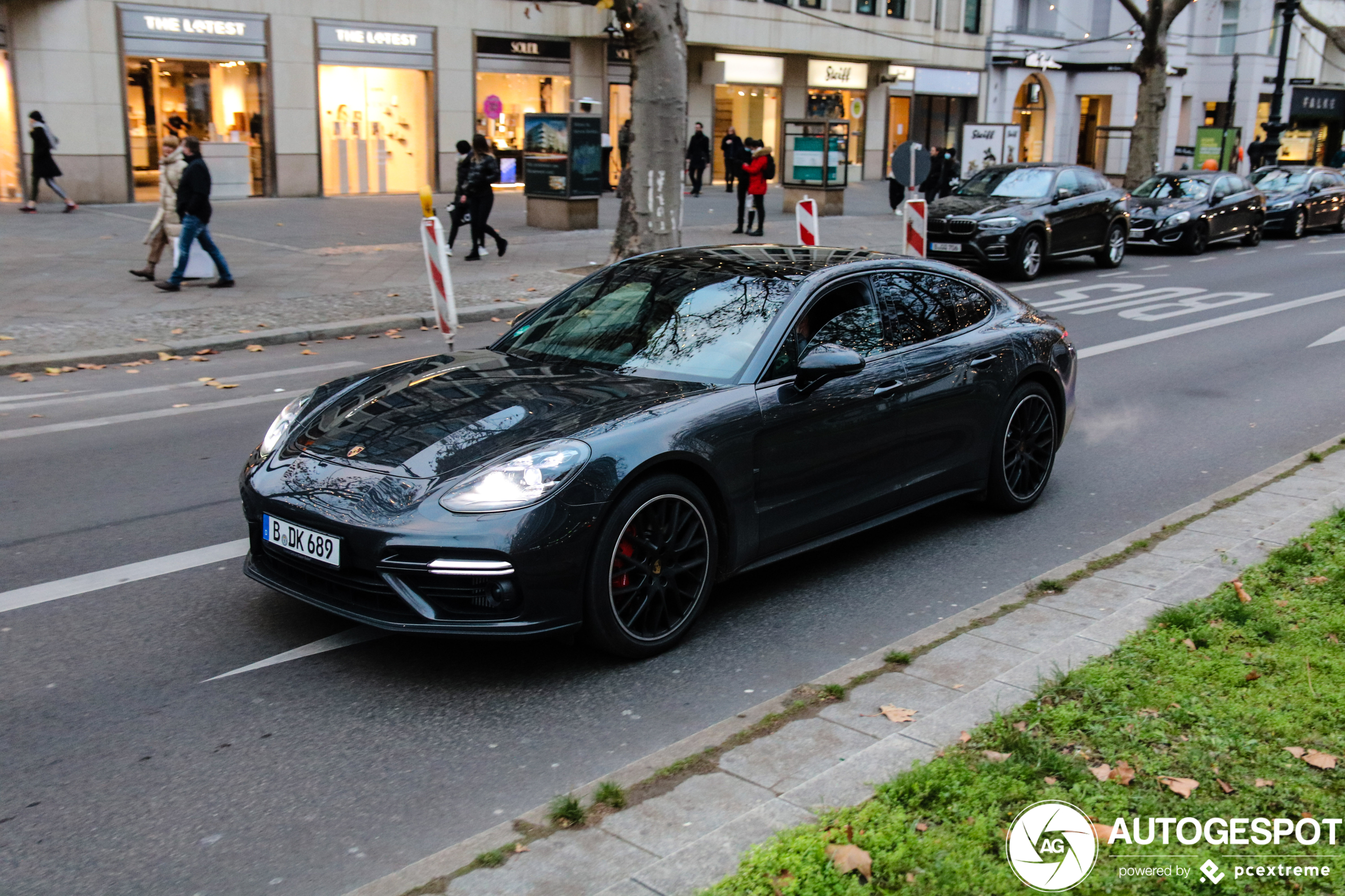 Porsche 971 Panamera GTS MkI