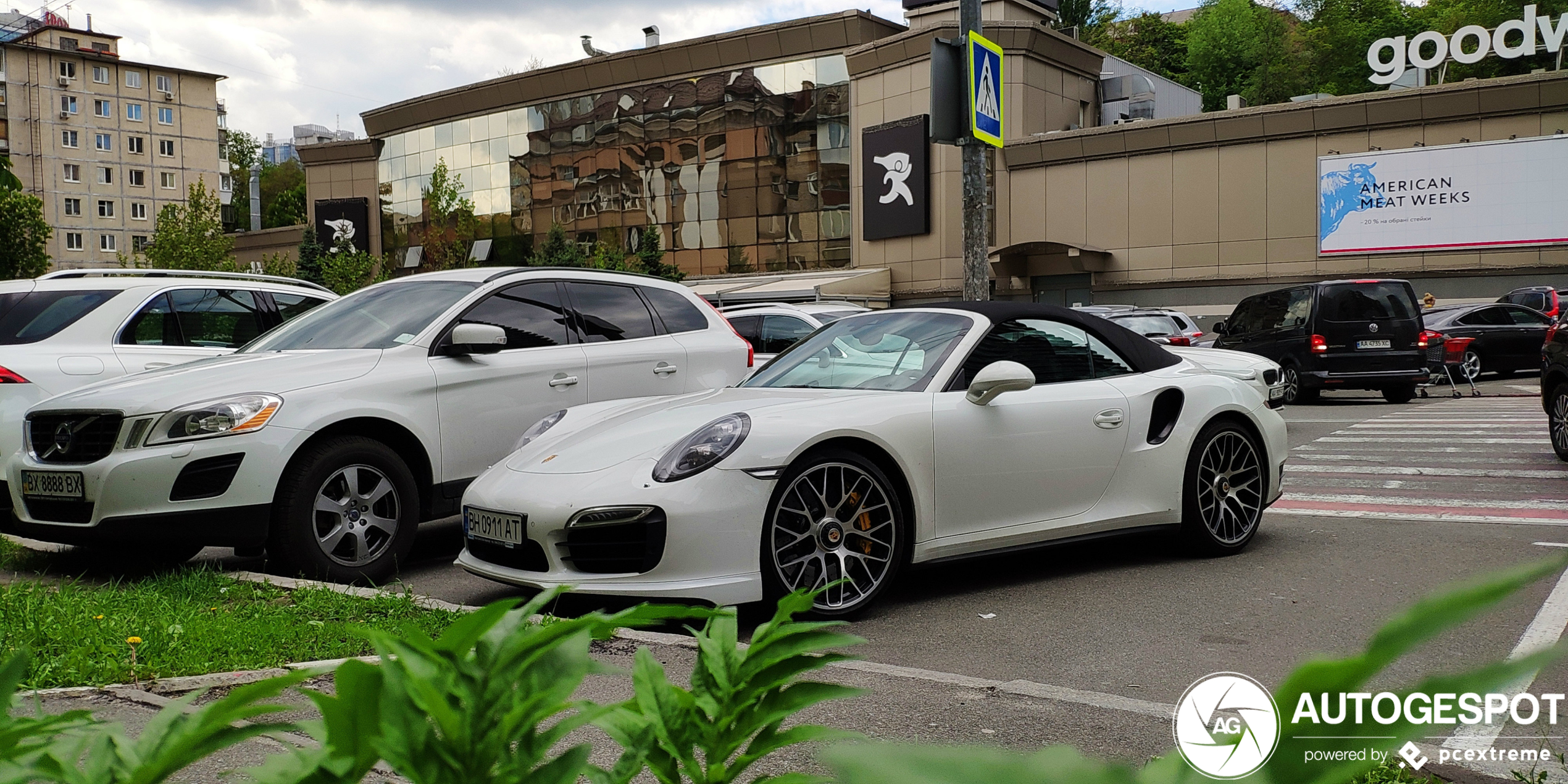 Porsche 991 Turbo S Cabriolet MkI