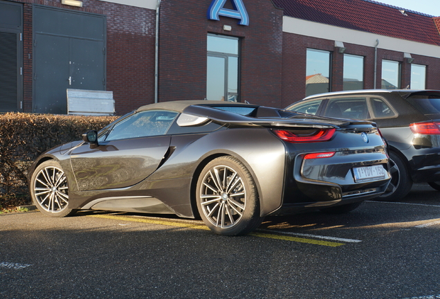 BMW i8 Roadster