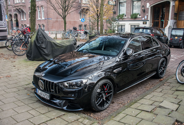 Mercedes-AMG E 63 S W213 2021